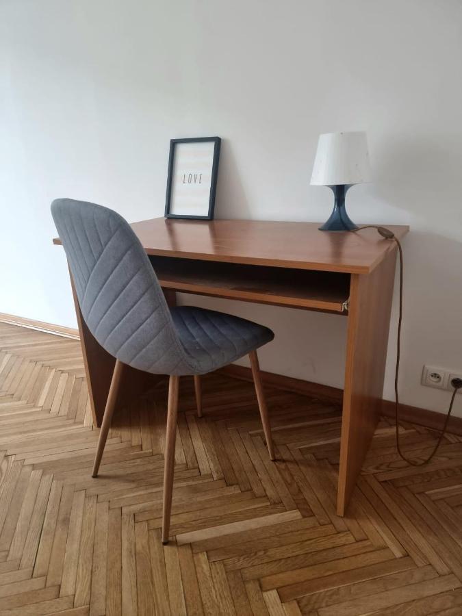 Wide And Bright Room In Kraków Zewnętrze zdjęcie